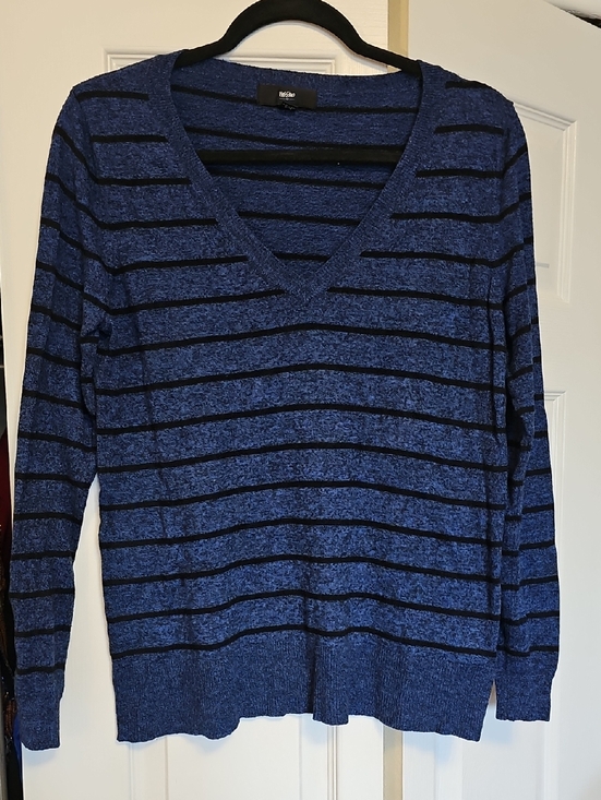 Apt. 9 Sweaters - Apt. 9 Navy Blue V-Neck Sweater with Black Stripes